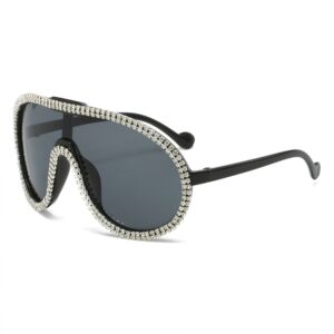 Sunglasses with curved lenses and decorative frame