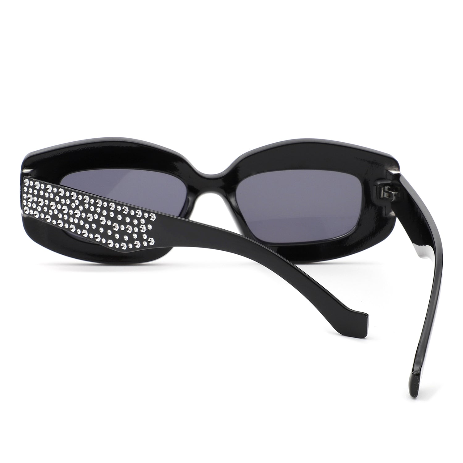 Sunglasses with square frame and decorative details - Image 5