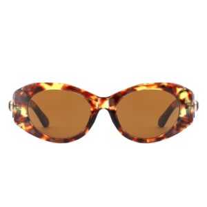 Sunglasses with oval frame and UV protection