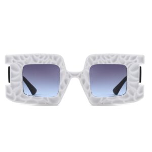 Sunglasses with square frame and UV protection