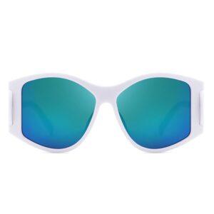 Sunglasses with plastic frame and UV protection