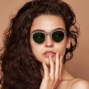 Alternative view of Round sunglasses with acetate full rim frame and rivet details