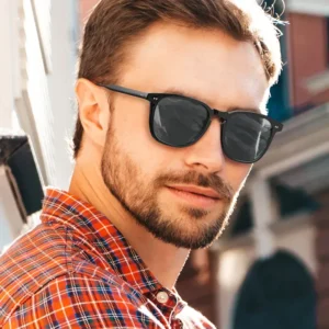 Alternative view of Square polarized sunglasses with acetate frame and UV protection